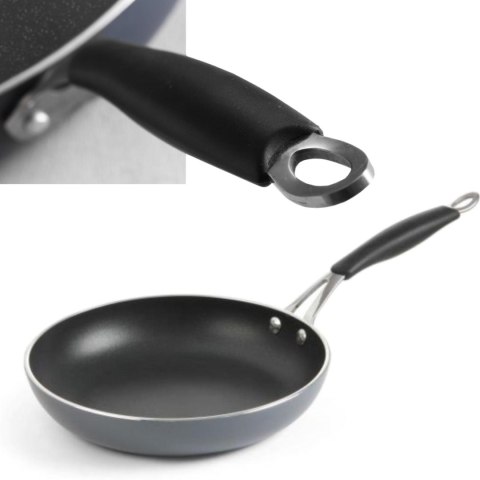 PATELNIA ALUMINIOWA Z POWŁOKĄ TEFLON PLATINUM PROFESSIONAL NIEPRZYWIERAJĄCĄ ŚR. 26 CM - HENDI 621127 PATELNIA ALUMINIOWA Z POWŁOKĄ TEFLON PLATINUM PROFESSIONAL NIEPRZYWIERAJĄCĄ ŚR. 26 CM - HENDI 621127