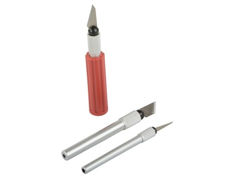 Nóż nożyk modelarski skalpel 13 ostrzy etui zestaw Nóż nożyk modelarski skalpel 13 ostrzy etui zestaw