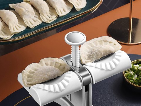 Maszynka urządzenie forma do robienia lepienia pierogów pierożków ręczna Maszynka urządzenie forma do robienia lepienia pierogów pierożków ręczna