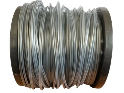 Żyłka z drutem tnąca zbrojona do kosy spalinowej czterokątna kwadrat 2,7mm Żyłka z drutem tnąca zbrojona do kosy spalinowej czterokątna kwadrat 2,7mm