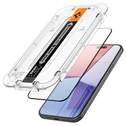Szkło hartowane ochronne na iPhone 15 Plus Glas.tR EZ Fit FC - czarne Szkło hartowane ochronne na iPhone 15 Plus Glas.tR EZ Fit FC - czarne