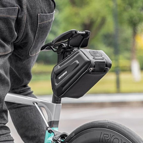 Torba rowerowa mocowana pod siodełko na zaczep szybkozłączke 1.8l - czarna
