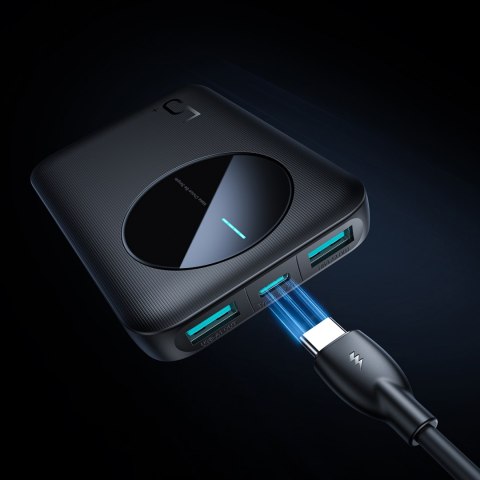 Powerbank JR-PBF13 5000mAh 2.4A 2x USB-A 1x USB-C - czarny