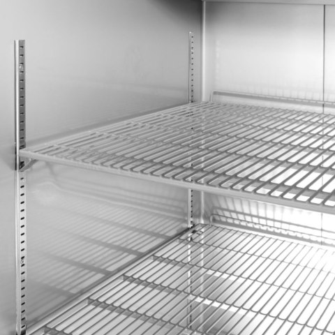 Szafa chłodnicza lodówka 1-drzwiowa 4 półki STAL GN 2/1 465 l 250 W