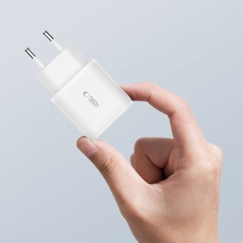 Ładowarka sieciowa C20W USB-A USB-C PD QC 20W - biała