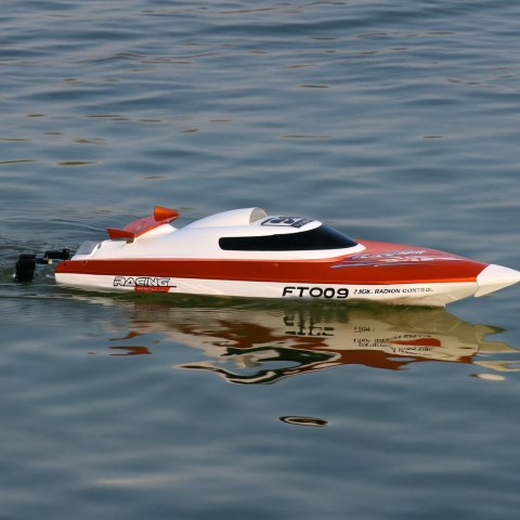 Łódź zdalnie sterowana na pilota RC FT009 pomarańczowa