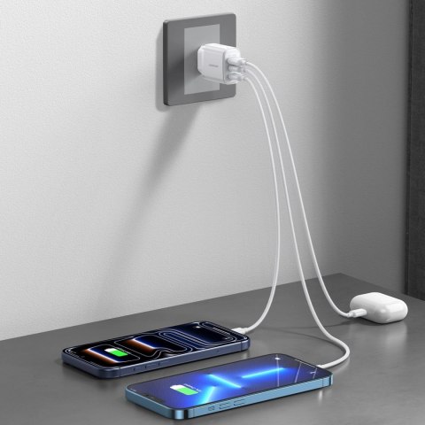 Ładowarka sieciowa USB-A USB-C USB-L JR-TG6 GaN 30W - biała