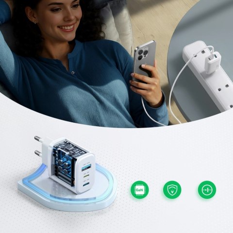 Ładowarka sieciowa USB-A USB-C USB-L JR-TG6 GaN 30W - biała