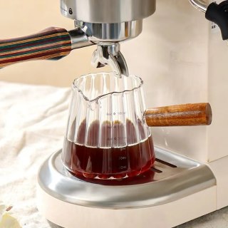 Filiżanka kawowa 180ml szklana z drewnianym uchwytem przezroczysta