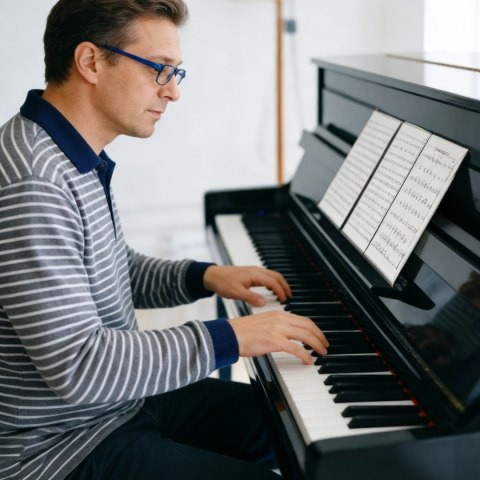Folder muzyczny na nuty, praktyczny binder dla muzyków, kolor czarny