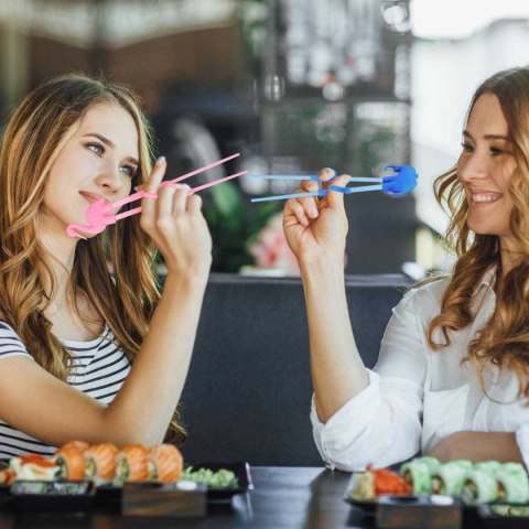 Zestaw 4 par drewnianych pałeczek do sushi jednorazowych